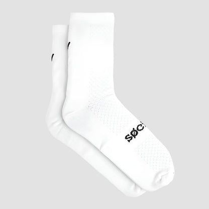 /// Elevate Socks (Hex White)